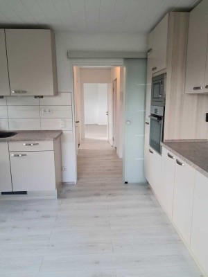 3-Zimmer-Wohnung in freistehendem 2-Familienhaus in Lich-Langsdorf