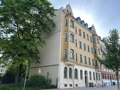 Kapitalanlage oder Eigennutz - 1 Zimmer mit EBK & Balkon in Chemnitz - Bernsdorf