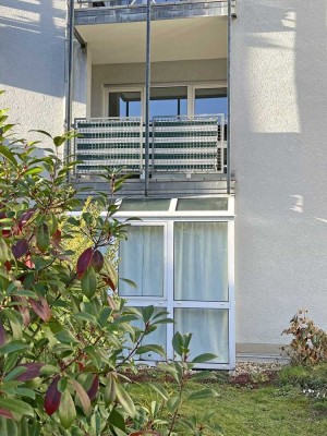 POCHERT IMMOBILIEN - Großzügige, bezugsfreie 3-Zimmer-Wohnung mit Loggia und TG-Stellplatz