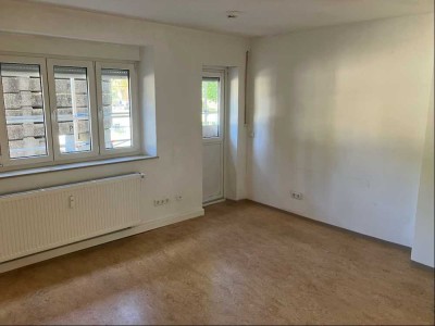 Großzügig geschnittene 4-Zimmerwohnung in Gibitzenhof
