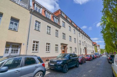 So etwas hat keiner - Giebichenstein: Neu sanierte, moderne Maisonnette-5-Zi.-Whg. zu verkaufen