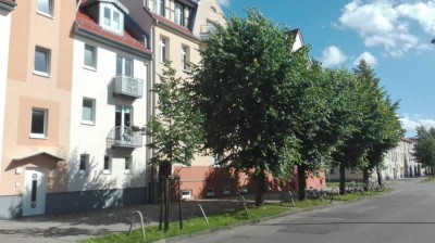 Helle 3,5-Zimmer-Wohnung mit Balkon und Einbauküche in zentraler Lage - Fleischervorstadt