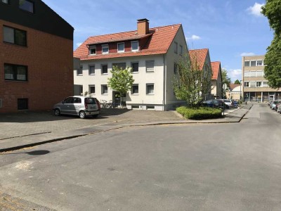 3-Zimmer-Wohnung mit Westbalkon und Stellplatz in zentraler Lage zu allen Fakultäten