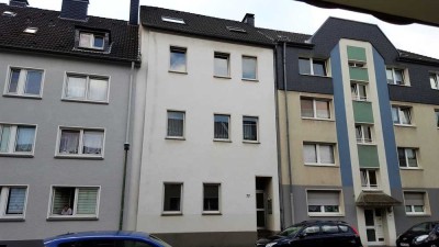 Gepflegte 2,5 Raum Wohnung, gut geschnitten, ruhiges Haus, verkehrsberuhigt, Gartennutzung