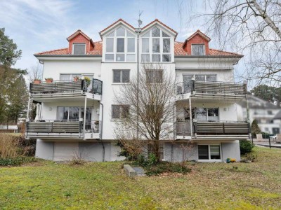 Schöne 3-Zimmer-Wohnung im Erdgeschoss/ Souterrain mit Gartenblick in Glienicke Nordbahn