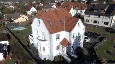 Villa Stadthaus Stadtvilla Wohnhaus Haus Mehrfamilienhaus Einfamilienhaus Einliegerwohnung Pool