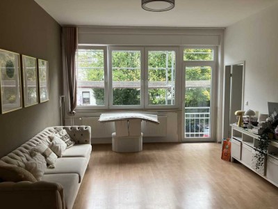 Helle, moderne Wohnung in zentraler Lage, Fenster 2025 erneuert