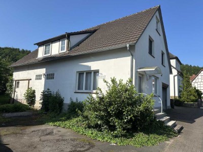 Interessantes Einfamilienhaus mit Garage