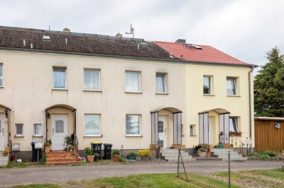 ☆ ☆ ☆ ☆ ☆ Listenpreis 60.000,00 € Reihenhaus in Rühlow,  nahe Neubrandenburg, ruhiger Lage ☆ ☆ ☆ ☆ ☆