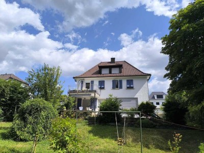 Erdgeschosswohnung (energetisch modernisiert) in ruhiger Lage und fantastische Aussicht