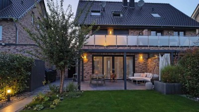 Neuwertige Doppelhaushälfte (2017) mit Luxusausstattung, Sauna, Top-Lage