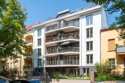 Exklusive, neuwertige 3-Zimmer-Wohnung mit geh. Innenausstattung mit Balkon und EBK in Berlin Pankow