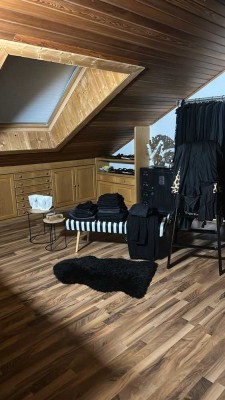 800 € - 100 m² - 3.0 Zi.