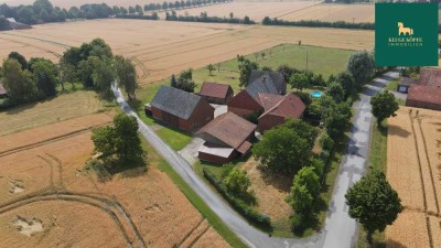 Einzigartiger Resthof mit liebevollen Nebengebäuden und Weidefläche für Pferdehaltung