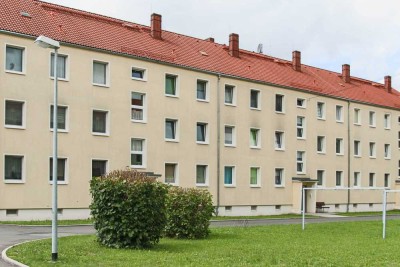 ***Ihr neues Domizil in ländlicher Umgebung*** Schöne 3-Raum-Wohnung mit Tageslichtbad