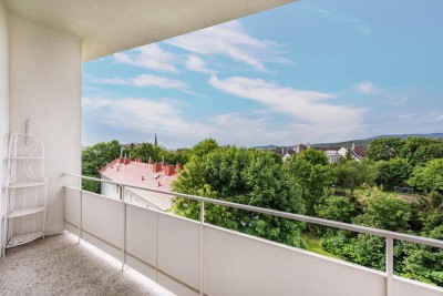 Lichtdurchflutet &amp; unverbauter Grünblick! Große Wohnung mit ca. 104 m² NF &amp; Garagenbox in Brunn/Geb.!