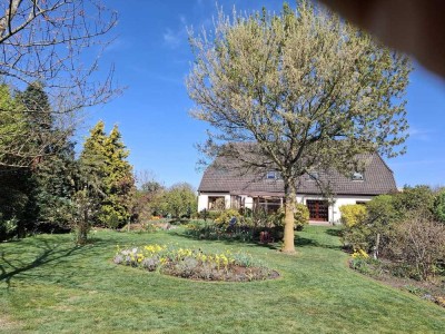 Hier wird ein Einfamilienhaus mit einer TOP-Lage zum Verkauf angeboten