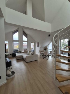 Traumhafte Maisonette-Wohnung *ohne Maklerprovision!* mit Ateliercharakter in Remseck am Neckar