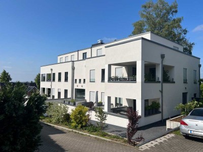 Moderne Neubau-Wohnung (Maisonette) in bester Lage mit Gartenanteil und Sonnenterrasse!