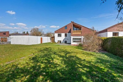 Schönes Haus mit großem Garten und Einliegerwohnung - sofort bezugsfrei!