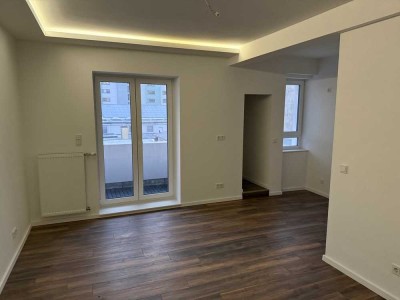 Neu Renovierte 2. Zimmer Wohnung in Düsseldorf Derendorf