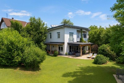 Gartenparadies mit Stil – Traumhaus mit Sauna &amp; Weitblick in Moosburg