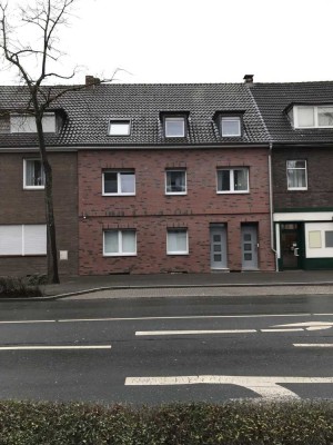 Schöne, modernisierte 3-Zimmer-DG-Wohnung mit gehobener Innenausstattung zur Miete in Bocholt