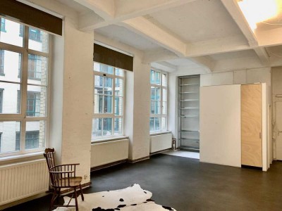 Reuterkiez • Kreuzberg / Neukölln • Gewerbe & Wohnen  • kleines Loft, 1. OG Seitenflügel
