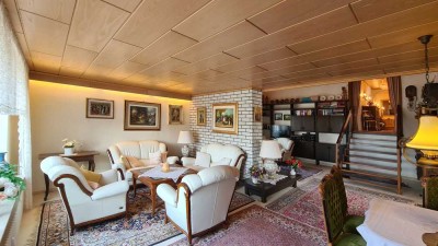 *** Penthouse-Wohnung mit großzügiger Dachterrasse! ***