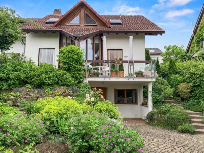 Einfamilienhaus in Top-Zustand - 200 Meter zum See - Teilmöbliert und bezugsfrei!