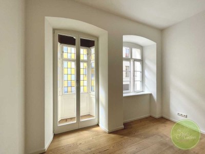 *** Träumchen im Zentrum Nürnbergs  *** 2-Zimmer-Wohnung in BESTzustand *** mit Küche & Aufzug ***