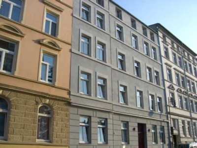 Attraktives Mehrfamilienhaus mit 10 Wohneinheiten in der Feldstadt zu kaufen!