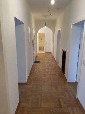 Wohnen auf Zeit - 2 Jahre  5 Zimmer Wohnung Maschsee Nähe