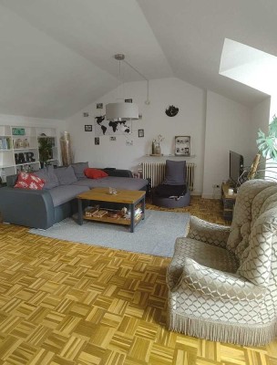 Urbane 2,5-Zimmer Dachgeschosswohnung mit Dachterrasse in Bielefeld Innenstadt