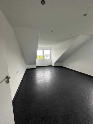 Helle 75 qm große 3 Zimmerwohnung