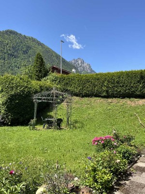 ETW - Aufteilung in 2 Wohneinheiten - 2 Küchen - Balkon - Bergpanorama