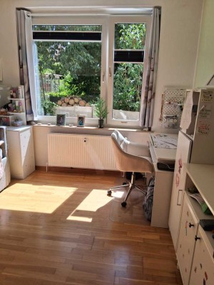 Attraktive 2-Zimmer Erdgeschosswohnung mit Loggia und Terrasse in Wennigsen (Deister)