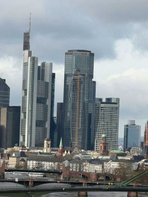 *NEU* Einzigartiges und exklusives Penthouse in traumhafter Frankfurter Bestlage!