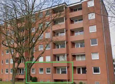 Erstbezug nach Modernisierung: 2-Zimmer-Wohnung mit Garage und Südbalkon in Elmshorn