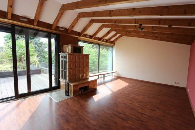 + Kaarst + ca. 80 m² + 1 Schlafzimmer + Dachterrasse+   im Zweifamilienhaus + eigener Eingang +