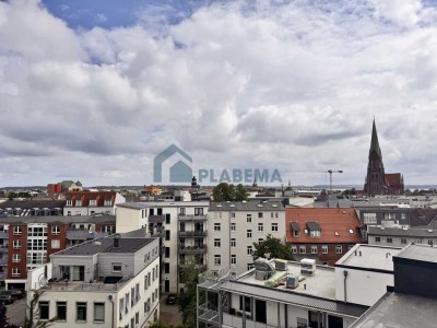 3 Zimmer, Balkon, Badewanne und ein toller Ausblick!