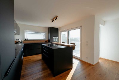 sonnendurchflutete Wohnung in Odelzhausen-Höfa