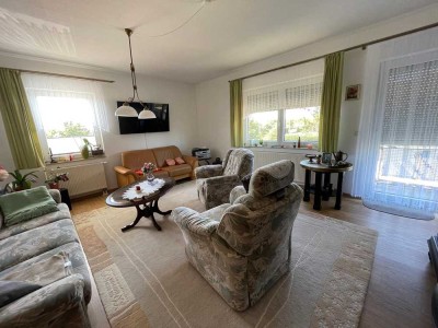 2-Raum-Wohnung mit EBK, Stellplatz, Gemeinschaftsgarten