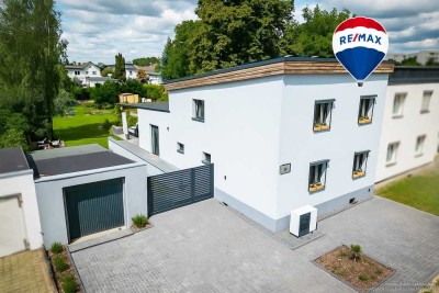 Kernsanierte Doppelhaushälfte mit Anbau, Smart-Home und hochwertiger Ausstattung