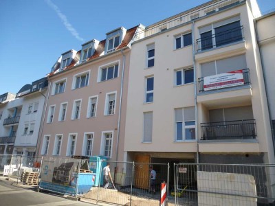 MA-Neckarau : Exklusive Stadtwohnung mit Stellplatz