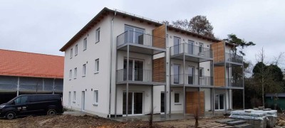 Moderne 3,5-Zimmer-Wohnung mit gehobener Innenausstattung mit Einbauküche in Beratzhausen