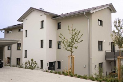 Moderne 2-Zimmer-Wohnung mit Balkon, Terrasse und Einbauküche in Grafenhausen