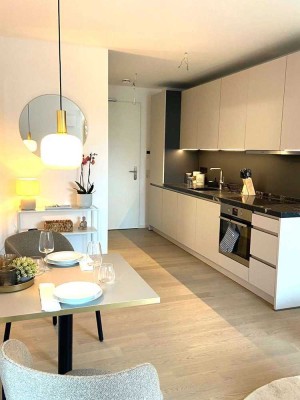 DOWNTOWN PASING: COMFORTABLY FURNISHED, TOP PUBLIC TRANSPORTATION, BEST LOCAL AMENITIES-1.5 ROOMS