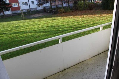 2 Zimmer-Wohnung mit Balkon in Lankow zu mieten!