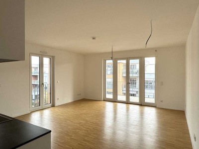 Helle 2-Zi.-Whg. mit Tageslichtbad, Balkon und Einbauküche